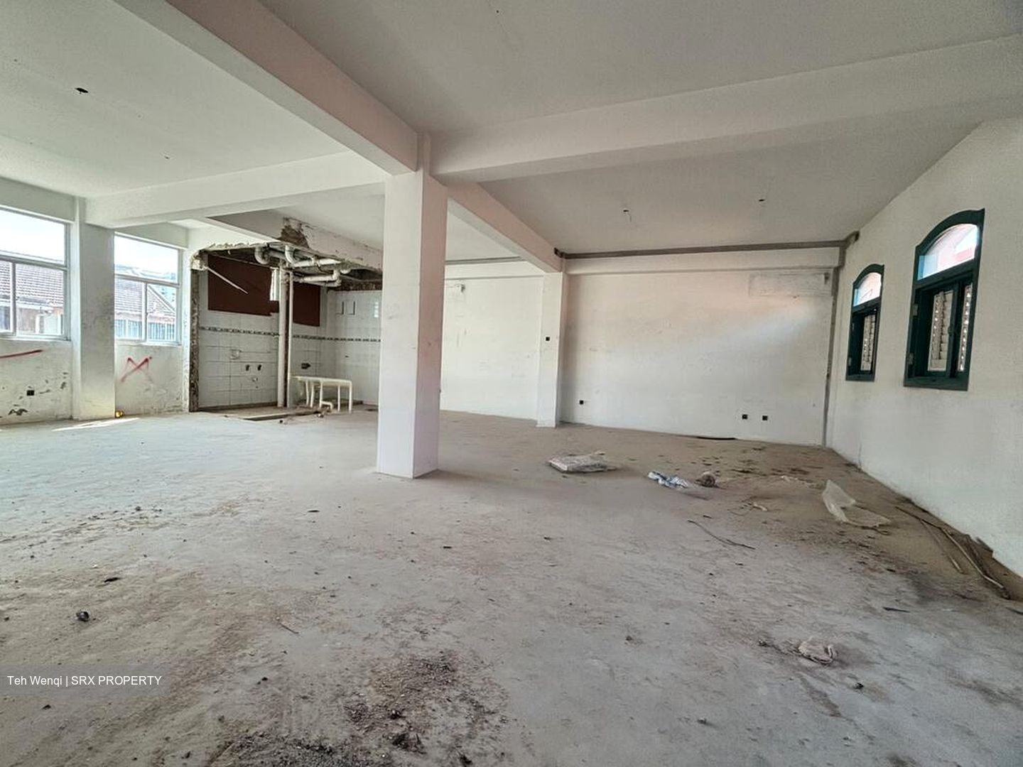 Eastwind Mansions (D15), Shop House #536720111